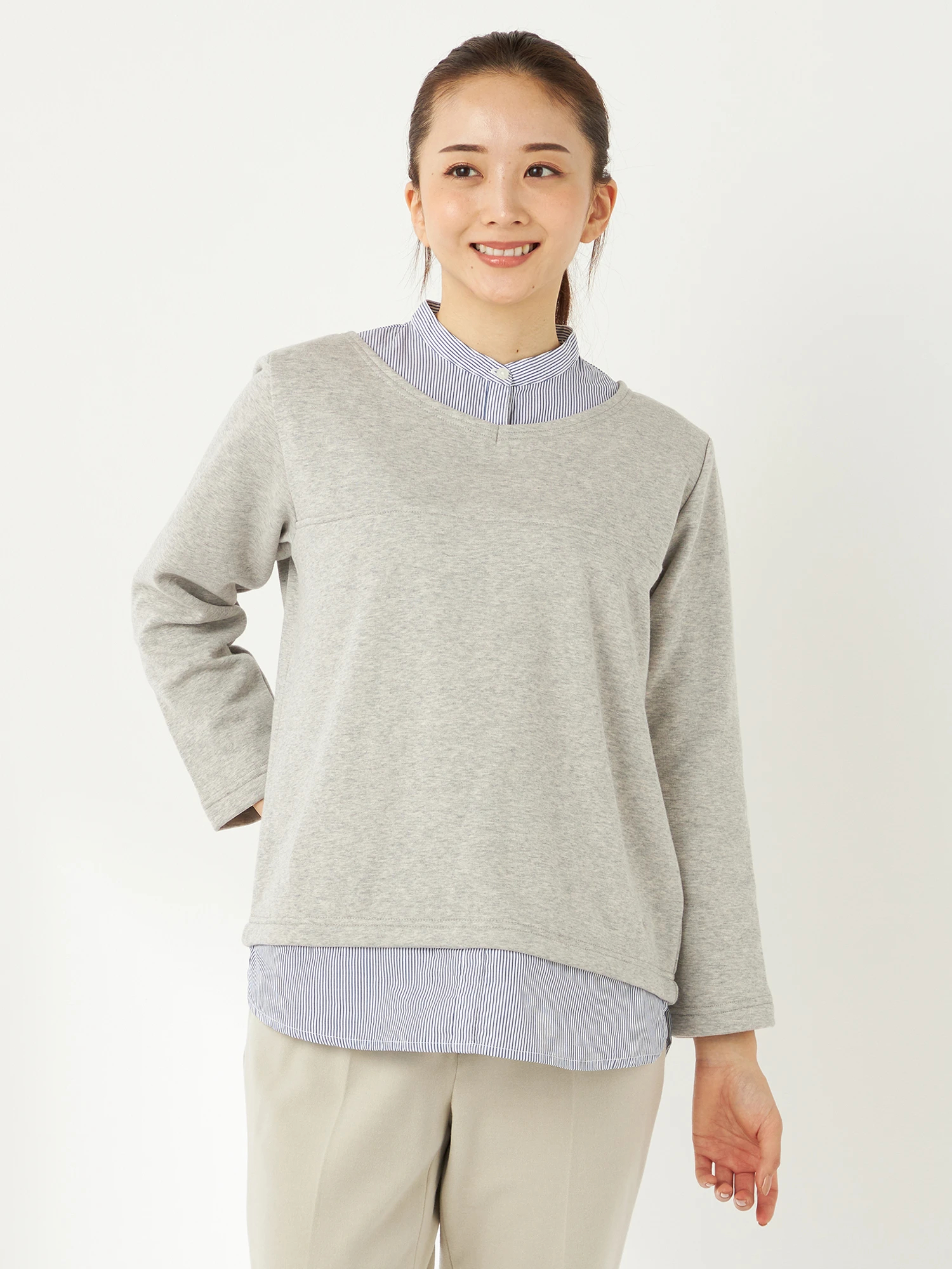 Malbon マルボン レディー ジャケット ファスナー長袖ニットホワイトコート Malbon マルボンゴルフ レディー ジャケット ファスナー長袖