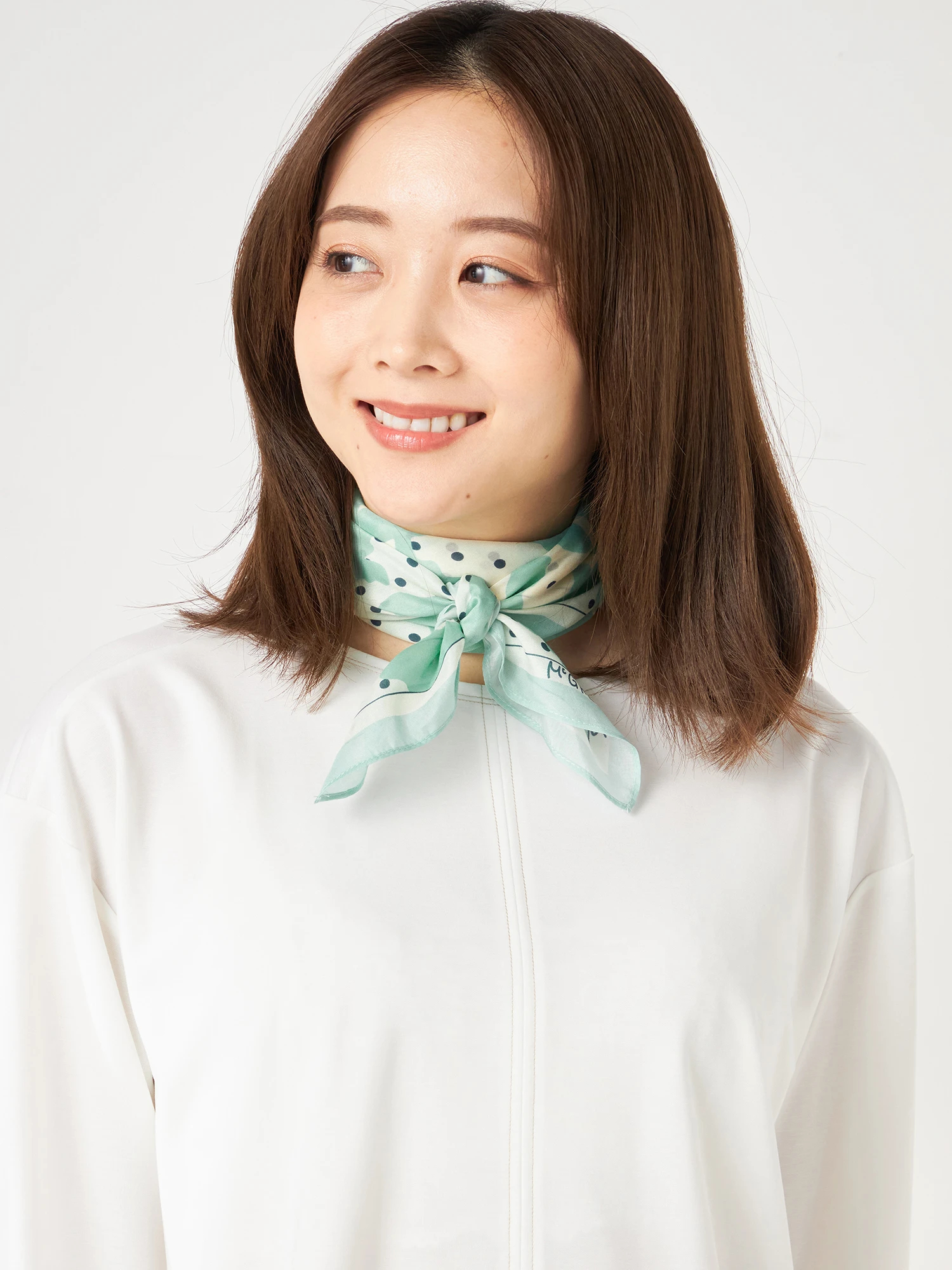 McGREGOR（マックレガー）｜ストール｜フラワードットスカーフ｜United