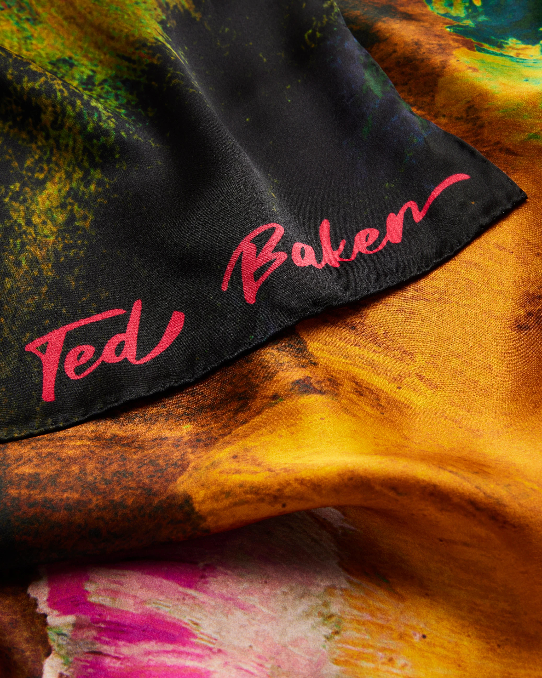 TED BAKER（テッドベーカー）｜ストール｜EDNAH アートプリント シルク