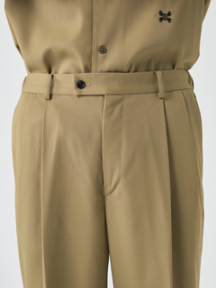Mc McGREGOR(エムシー マックレガー) |Wool Gabardine Two-Tuck Trousers