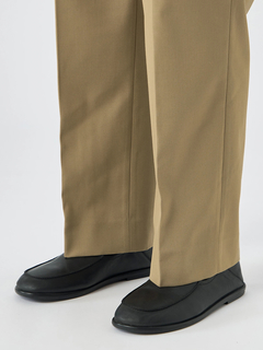 Mc McGREGOR(エムシー マックレガー) |Wool Gabardine Two-Tuck Trousers